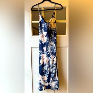 Mariposa Midi Dress, size S, Hello Molly - Never worn